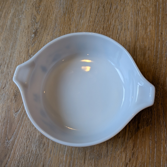 Vintage Pyrex Early American Brown and White Glass Casserole Dishes - Picture 3 of 16